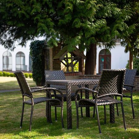 Copthorne Effingham Gatwick Hotel Luaran gambar
