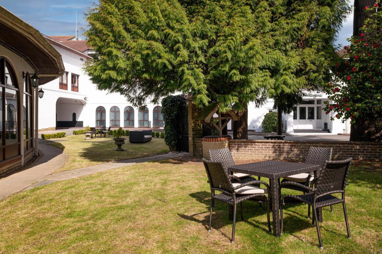 Copthorne Effingham Gatwick Hotel Luaran gambar