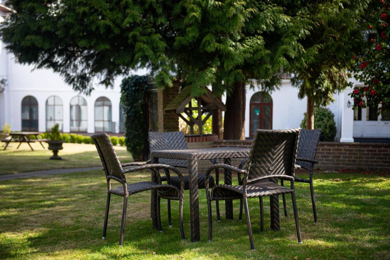 Copthorne Effingham Gatwick Hotel Luaran gambar