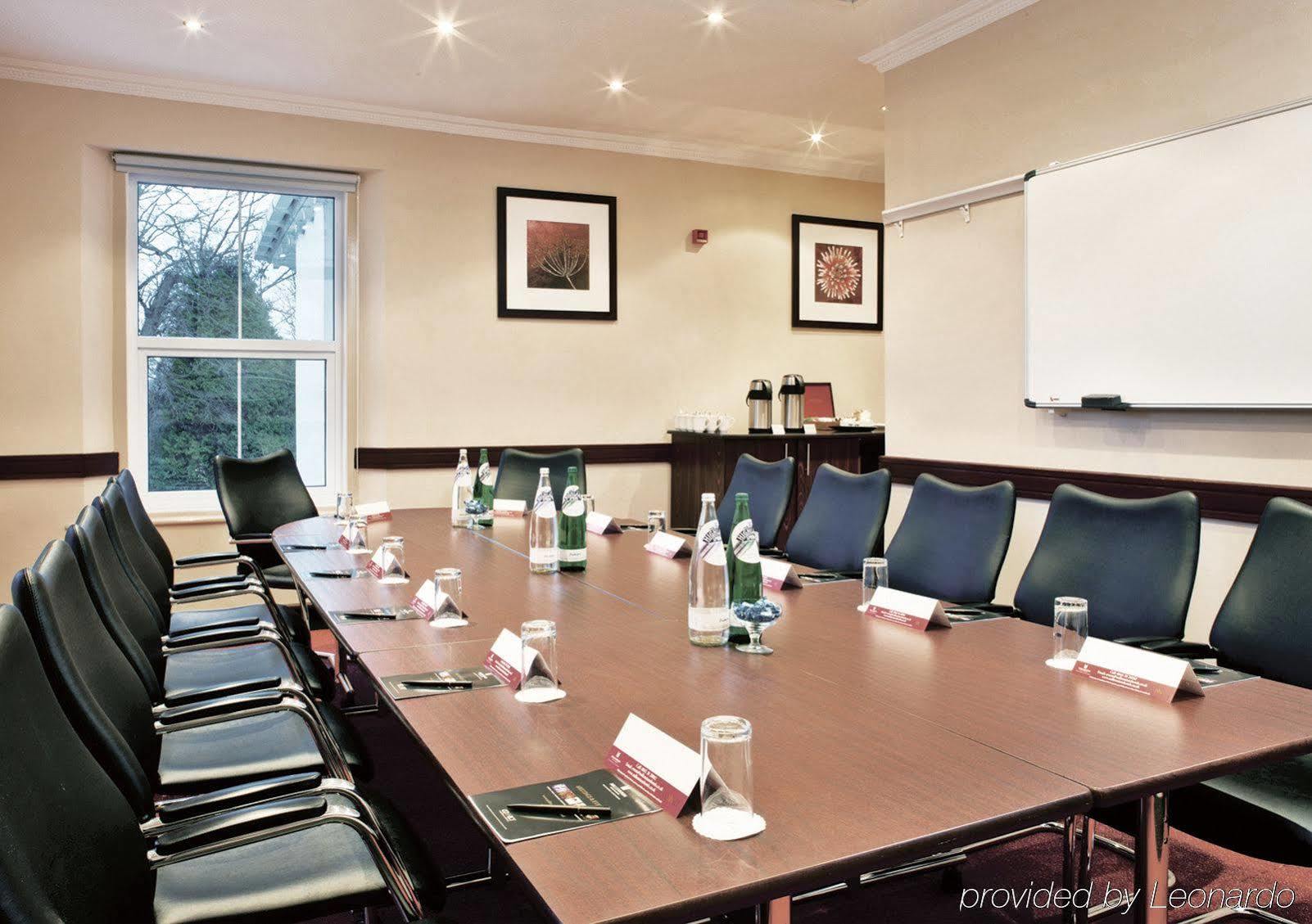 Copthorne Effingham Gatwick Hotel Perniagaan gambar